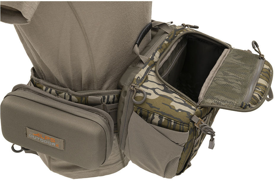 Turkey Tracker Hunting Harness Bag