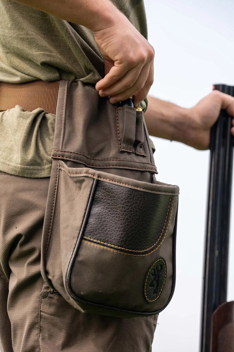Laredo Shell Pouch